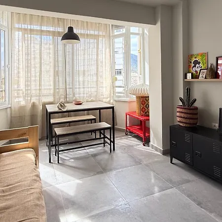 Cozy Downtown With Ac & Fast Wi-fi - Prime Location Lägenhet *